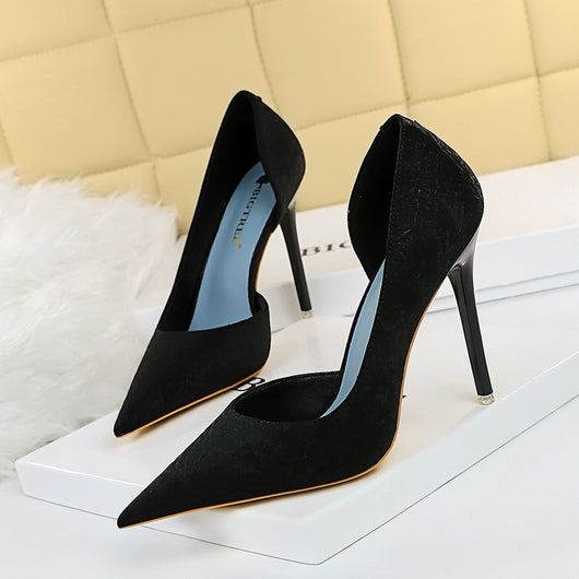 Zapatos Stiletto Elegantes con Punta Fina y Abertura Lateral - Image 9