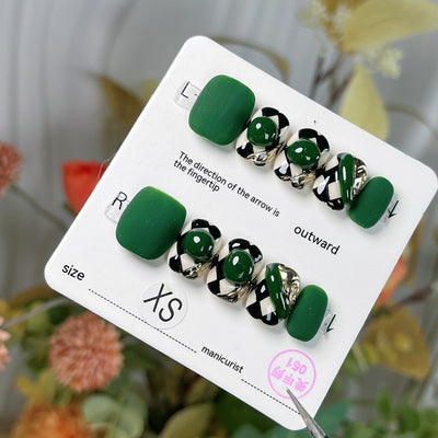 Calcomanías de Uñas Efecto Armadura Verde y Blanco - Diseño Tablero Ajedrez Mate