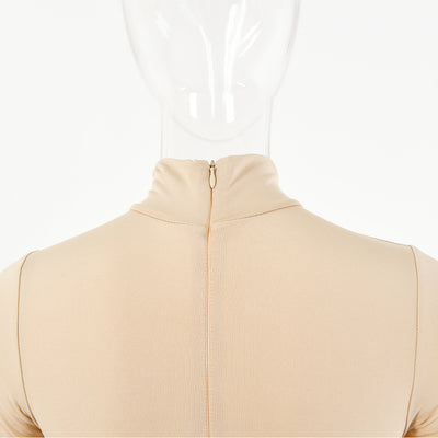 Jumpsuit Corto Femenino con Escote Redondo y Cierre - Image 10