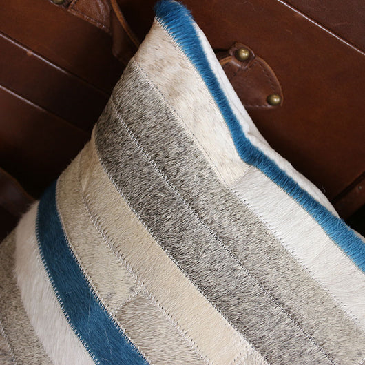Almohada de Cuero Genuino con Costura Artesanal - Image 9