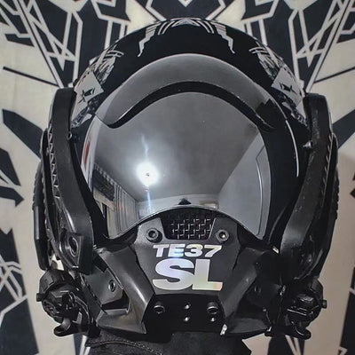 Casco Luminiscente de Rol Mecánico - Diseño Futurista de Ciencia Ficción - Image 8