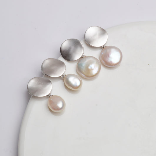 Aretes de Perlas de Agua Dulce en Plata - Image 9