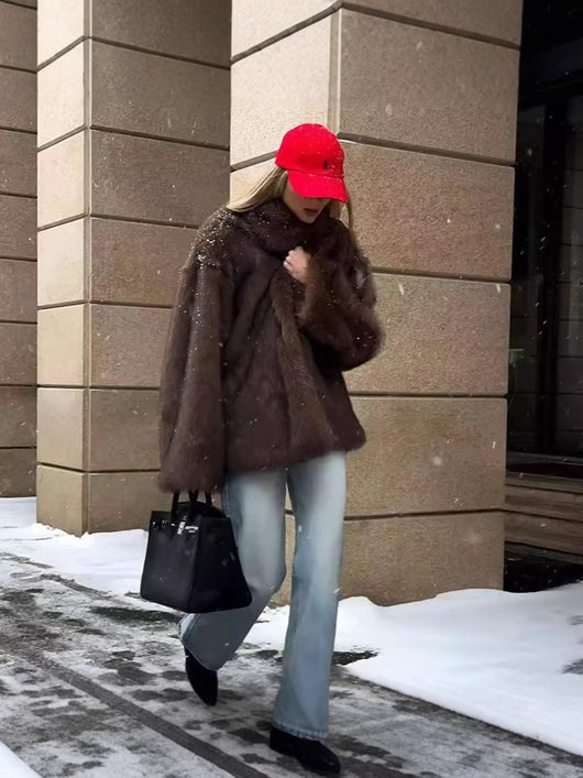 Abrigo de Piel Sintética de Zorro para Mujer con Cuello Tipo Blazer - Image 13