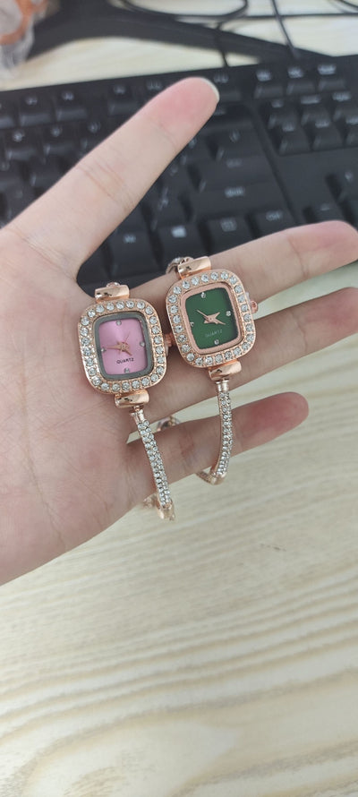 Reloj de Diamantes Cuadrado para Mujer de Moda - Image 24