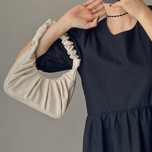 Bolso de Hombro Cloud Fold - Diseño Minimalista y Funcional - Image 9