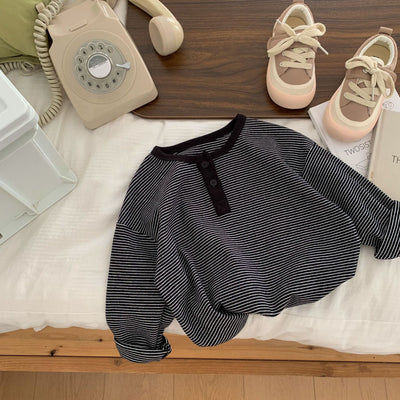 Remera Básica con Abertura Lateral y Rayas - Image 16