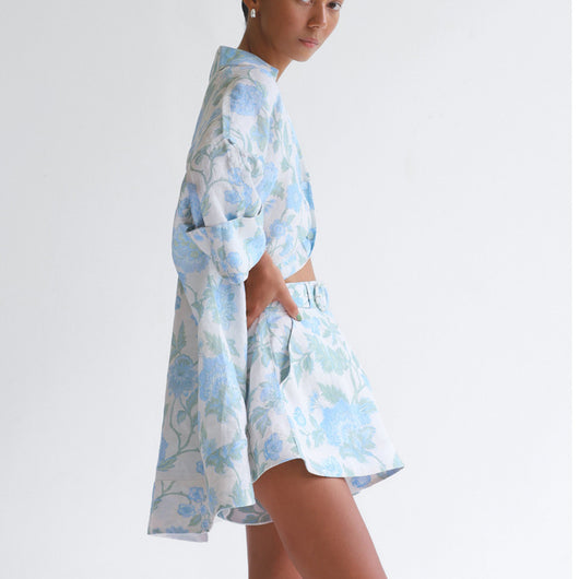 Conjunto de Dos Piezas: Camisa Suelta Larga y Short Talle Alto con Cinturón - Image 2
