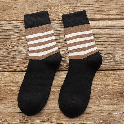 Calcetines de Lana Cálidos con Diseño Artístico - Tubo Alto Estudiante - Image 9