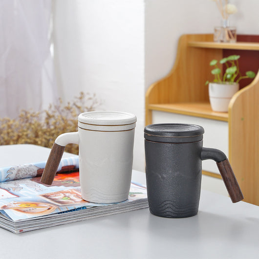 Taza Infusora de Cerámica con Tapa y Asa de Madera - Image 3