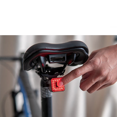 Luz Trasera LED Recargable USB para Bicicleta de Ruta - Image 3