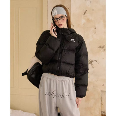 Chaqueta Acolchada Negra Minimalista para Mujer - Image 5
