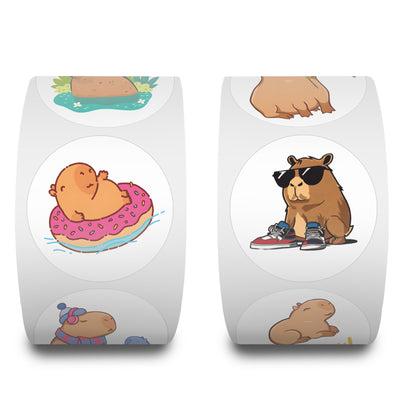 Rollo de 500 Stickers Capibara Infantiles - Pegatinas de Colores para Cuadernos y Guitarra - Image 3