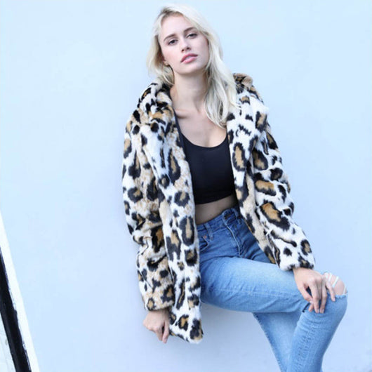 Abrigo de Piel de Visón Estampado Leopardo con Capucha para Mujer - Image 12
