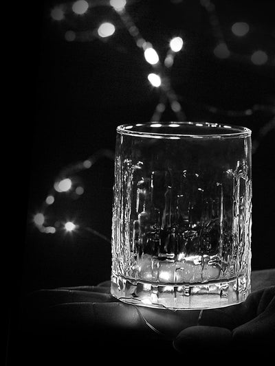 Vaso de Whiskey de Madera Estilo Japonés con Diseño de Corazón - Image 8