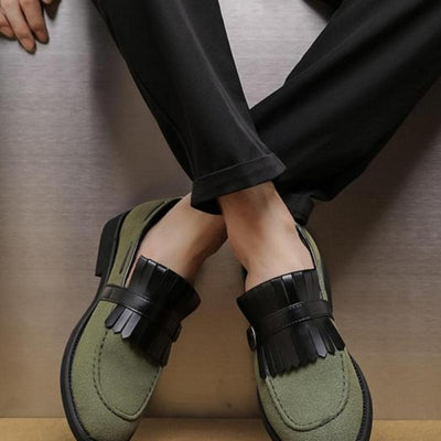 Mocasines Clásicos para Hombre con Detalles de Borla - Image 2
