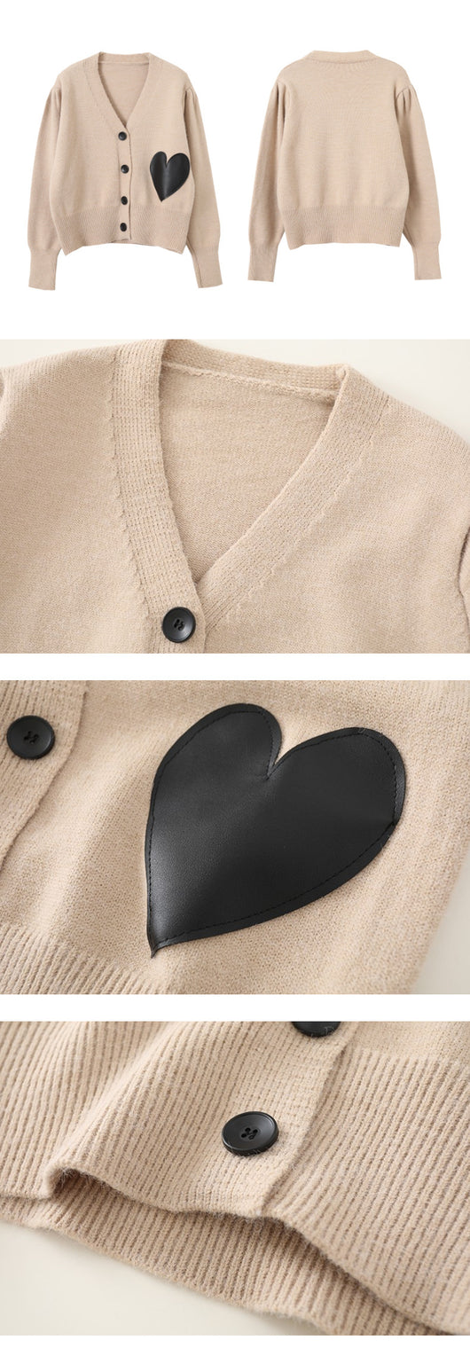 Cardigan Tejido Cuello V con Detalles en Contraste y Etiqueta Love - Image 15