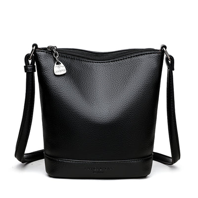 Bolso Crossbody de Cuero Premium para Mamá - Espacioso y Elegante - Image 5