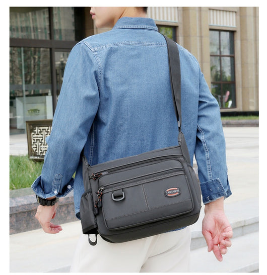 Bolsa Mensajera Casual de Gran Capacidad para Hombre - Image 15