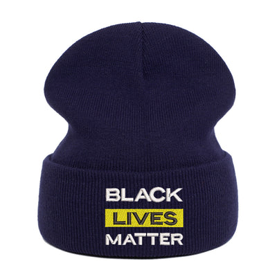 Gorro de Lana Tejido - Mensaje de Solidaridad Social - Image 13
