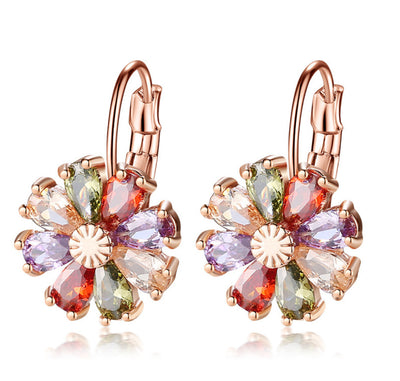 Collar y Aretes de Diamante Floral con Circón y Cobre - Image 3
