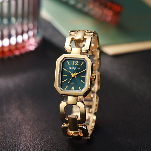 Reloj Cuadrado Elegante para Mujer con Pulsera Corazón - Image 18