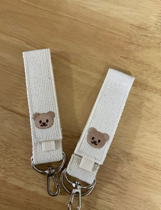 Gancho Multiusos para Carrito de Bebé con Gran Capacidad de Carga - Image 15