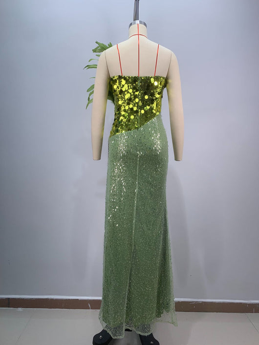 Vestido Tubo Luxury con Lentejuelas Verdes y Plumas, Abertura Sensual - Image 10