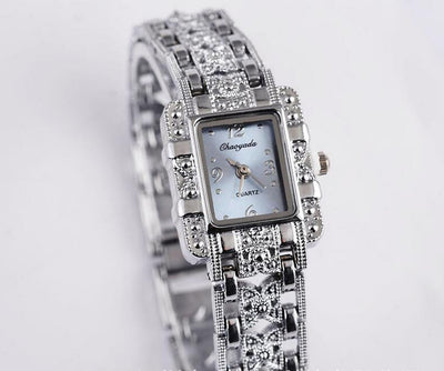 Reloj Cuadrado Estilo Romano con Diamantes y Movimiento 68 - Image 9
