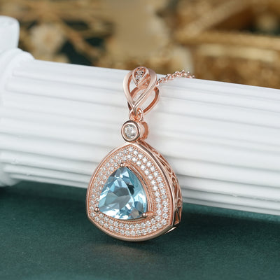 Collar de Plata S925 con Topacio Azul Claro - Colgante Triángulo Geométrico para Mujer