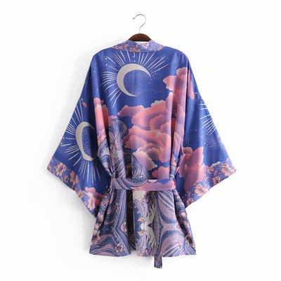 Kimono Cardigan Suelto con Estampado de Luna y Cinturón - Image 21