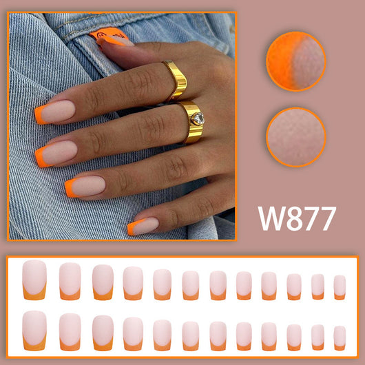 Parches de Uñas Elegantes y Minimalistas de Moda - Image 6