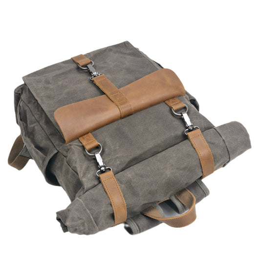 Mochila para Montaña y Viajes - Diseño Profesional con Compartimento para Laptop - Image 4