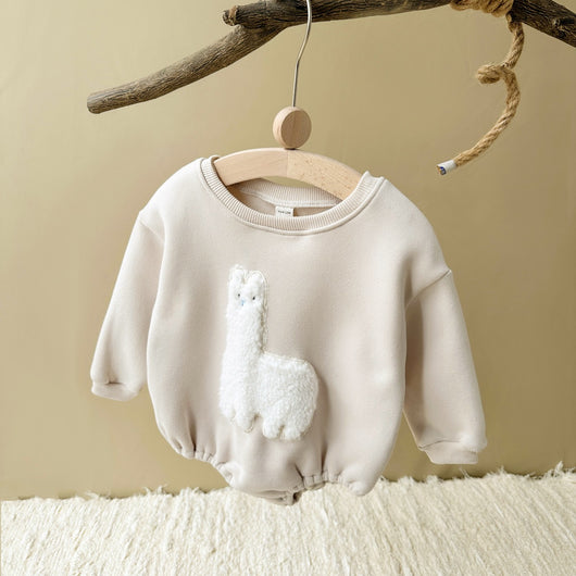 Enterizo Corto de Terciopelo con Cuello Redondo y Bordado de Alpaca - Image 12