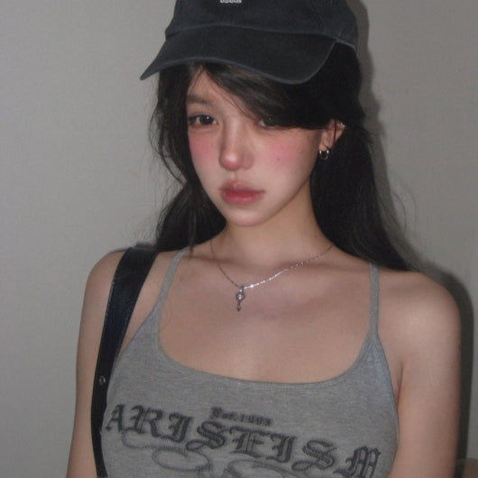 Camiseta Estampada con Letras para Mujer - Diseño Gris Verano - Image 9