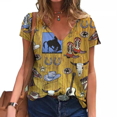 Playera Cuello V Estampado Retro 3D para Mujer - Image 5