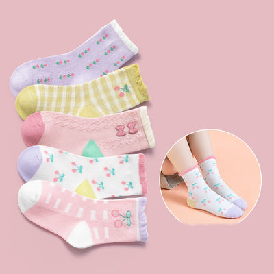 Calcetines Infantiles a Cuadros Franceses con Fresa y Dibujos Adorables - Image 2