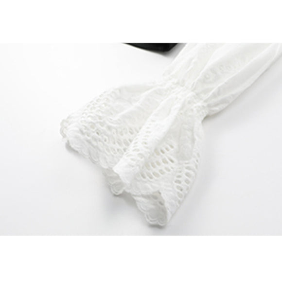 Blusa Tejida Calada con Espalda de Encaje