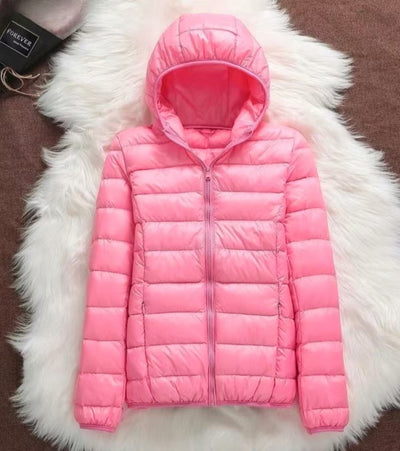 Chaqueta Acolchada Ligera para Mujer con Capucha Ajustada - Image 14