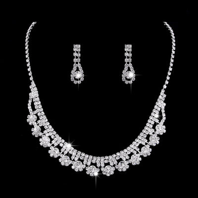 Conjunto de Collar y Aretes con Circonitas de Agua Brillante - Image 9