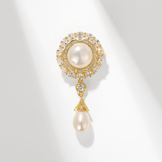 Broche de Circonita Estilo Palacio con Perlas de Agua Dulce - Accesorio de Temperamento