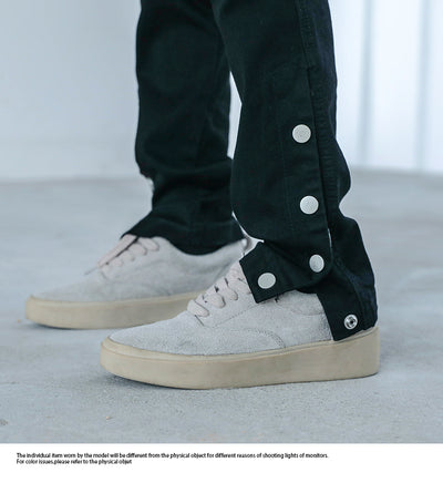 Pantalón Denim Negro Slim con Bota Abierta - Image 12
