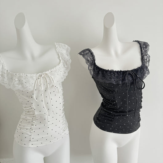 Blusa Crop Ajustada con Volantes, Encaje y Lunares - Manga Casquete - Image 12