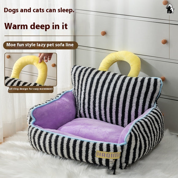 Caseta Felina Rayada de Tres Piezas - Set Completo para Gatos