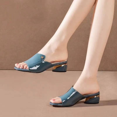 Sandalias de Piel Cómoda con Tacón Medio Dorado - Pantuflas Elegantes Tipo Pez - Image 3