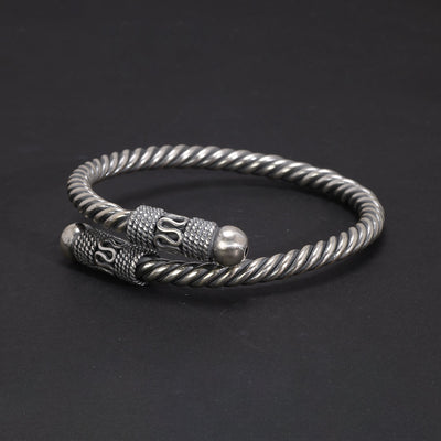 Pulsera de Plata Esterlina con Cuerda de Cáñamo Ajustable Unisex - Image 3