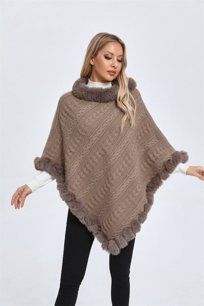 Poncho Tipo Capa de Punto Grueso con Cuello de Pelaje - Image 17