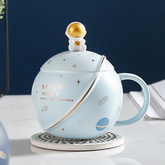 Taza Cerámica Astronauta con Tapa y Cuchara - Diseño Planeta - Image 2
