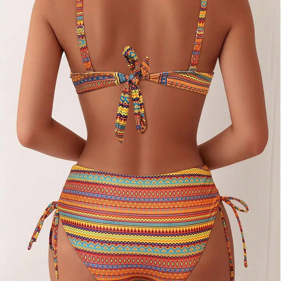 Bikini Multicolor con Tirantes Finos y Soporte Reforzado
