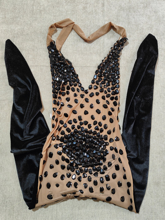 Traje de Presentación Elástico Gris Terciopelo con Cristales Brillantes para Mujer - Image 11