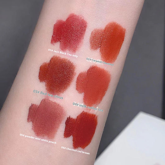 Labial Líquido Terciopelo Mate - Fórmula Hidratante de Larga Duración - Image 2